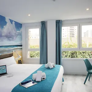 Casual Del Mar Отель